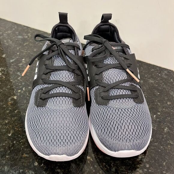 Adidas Cloudfoam Size 7 Running Shoes-Ortholite - Picture 2 of 8